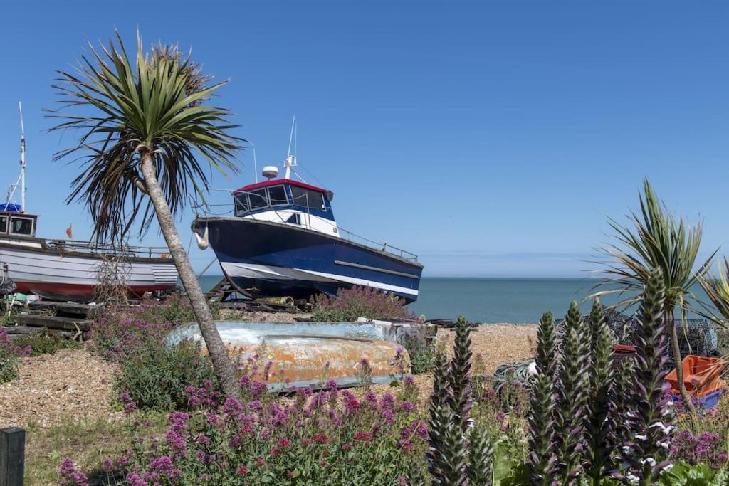 Front Line Chalet With Open Sea Views & Swimming Pool In Kingsdown No14 Villa Eksteriør billede